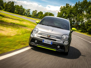 2020款 595 Abarth Pista 整体外观