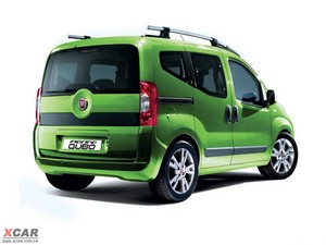 2009ƁFiorino Qubo w^