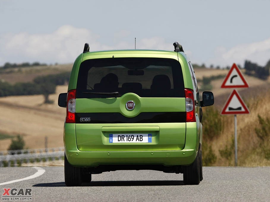 2009��Ɓ���Fiorino Qubo 