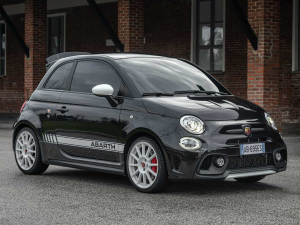 2021695 Abarth Esseesse Collectors Edition 