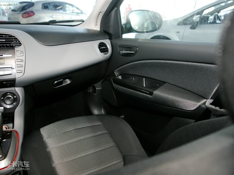 2011 1.4T Ԅ(dng)r(sh)а