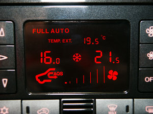 20111.4T Ԅ(dng) п؅^(q)