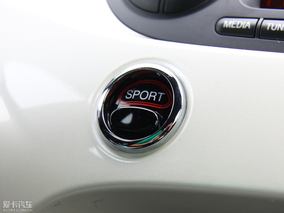 2011Ɓ500 1.4L \(yn)(dng)