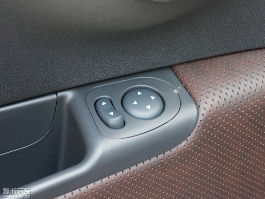 2011Ɓ500 1.4L \(yn)(dng)