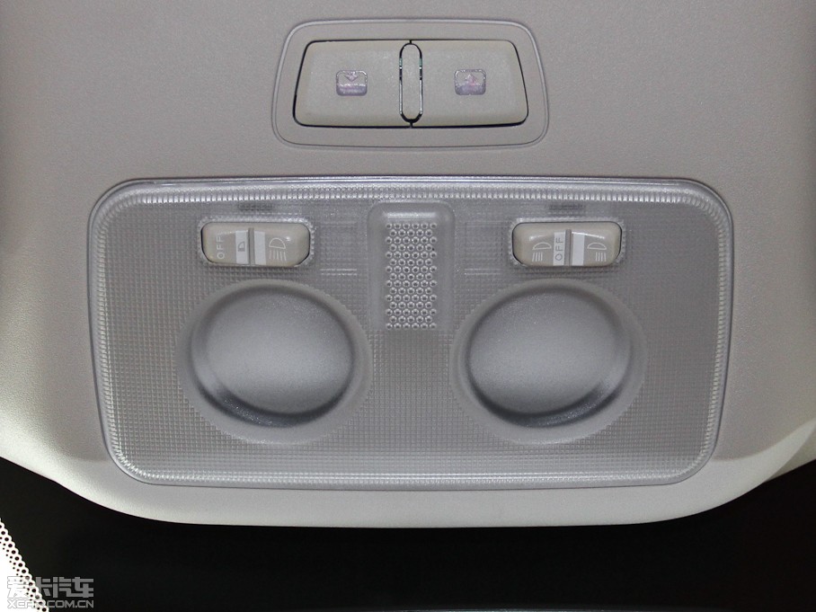 2012Ɓ500C 1.4L r(sh)а