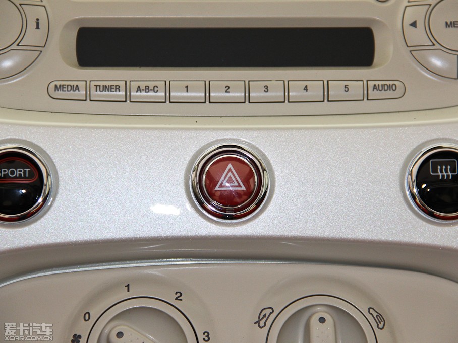 2012Ɓ500C 1.4L r(sh)а