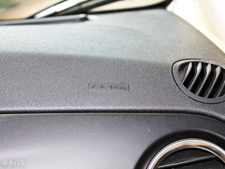 2012Ɓ500 1.4L Gucci