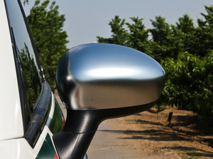 2012款1.4L Gucci版 后视镜