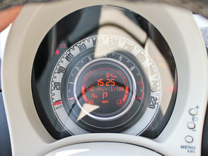 2012款1.4L Gucci版 仪表