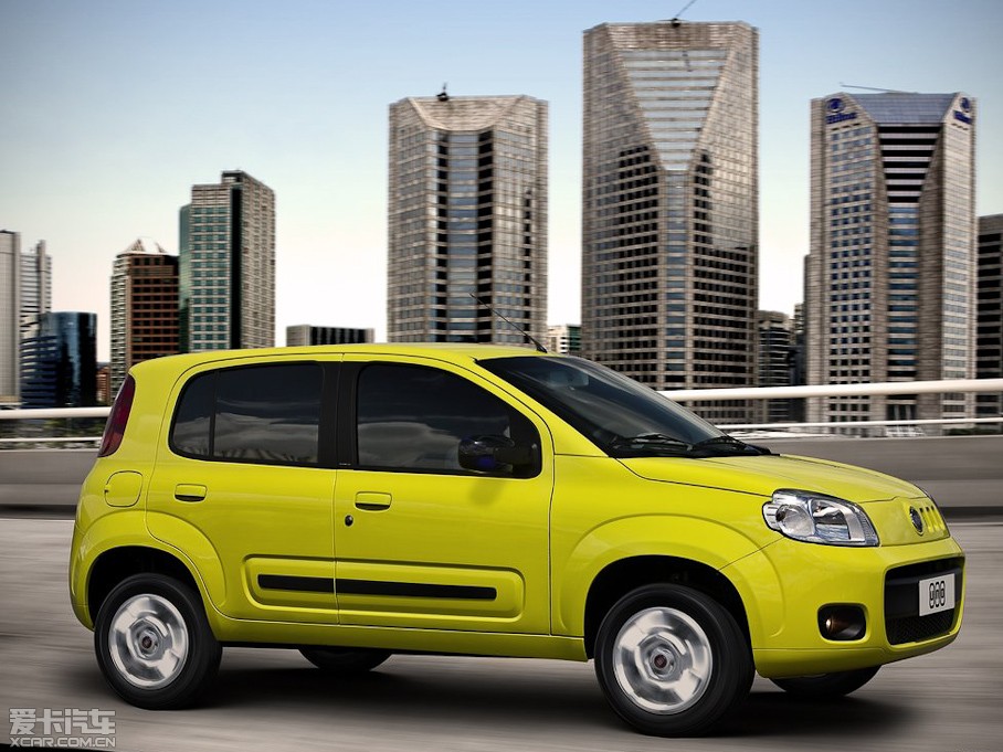 2011��Ɓ���Uno ������