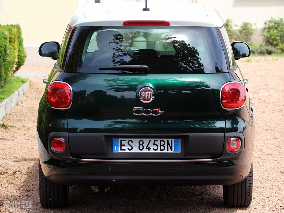 2014��Ɓ���500L Living