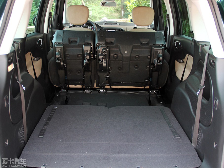 2014��Ɓ���500L Living