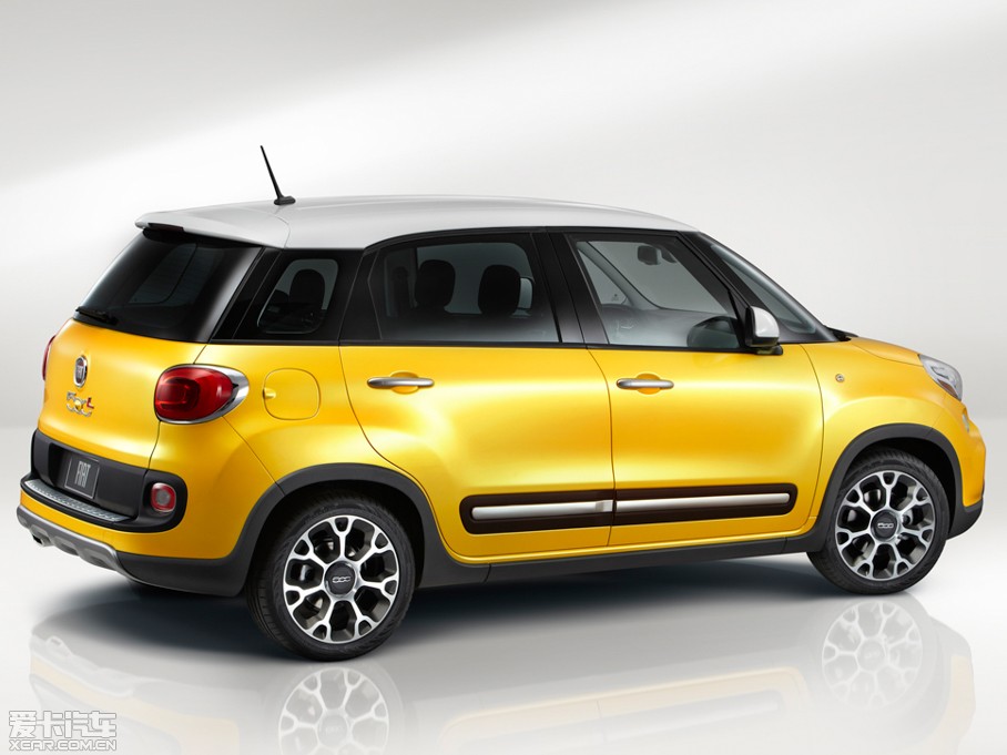 2014Ɓ500L Trekking