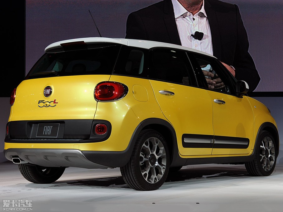 2014��Ɓ���500L Trekking