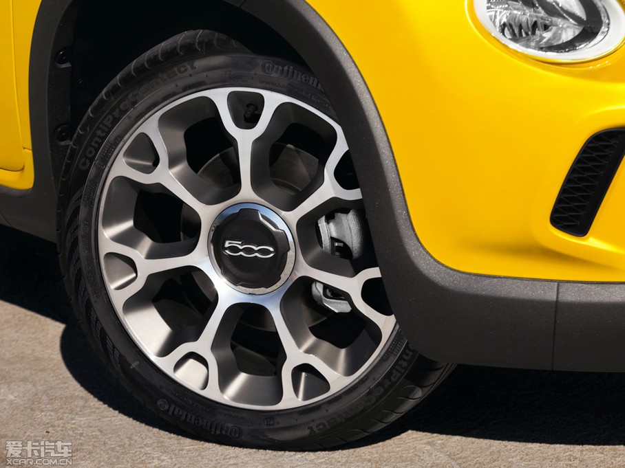 2014��Ɓ���500L Trekking