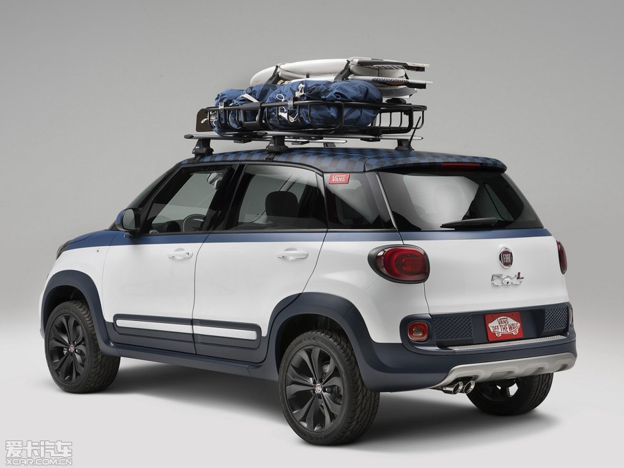 2014Ɓ500L Vans concept