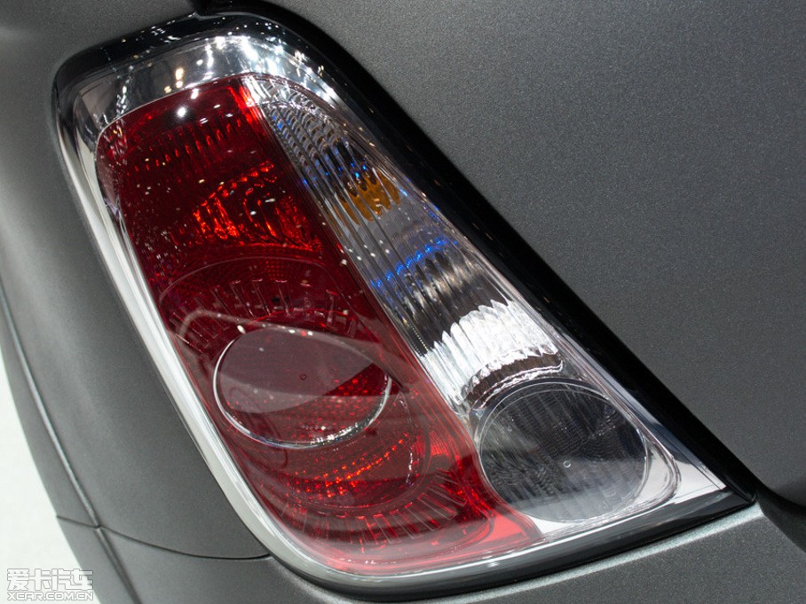 2014Ɓ500 695 Abarth Biposto