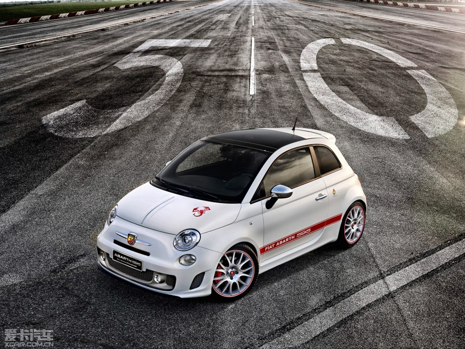 2014Ɓ500 595 Abarth 50th Anniversary