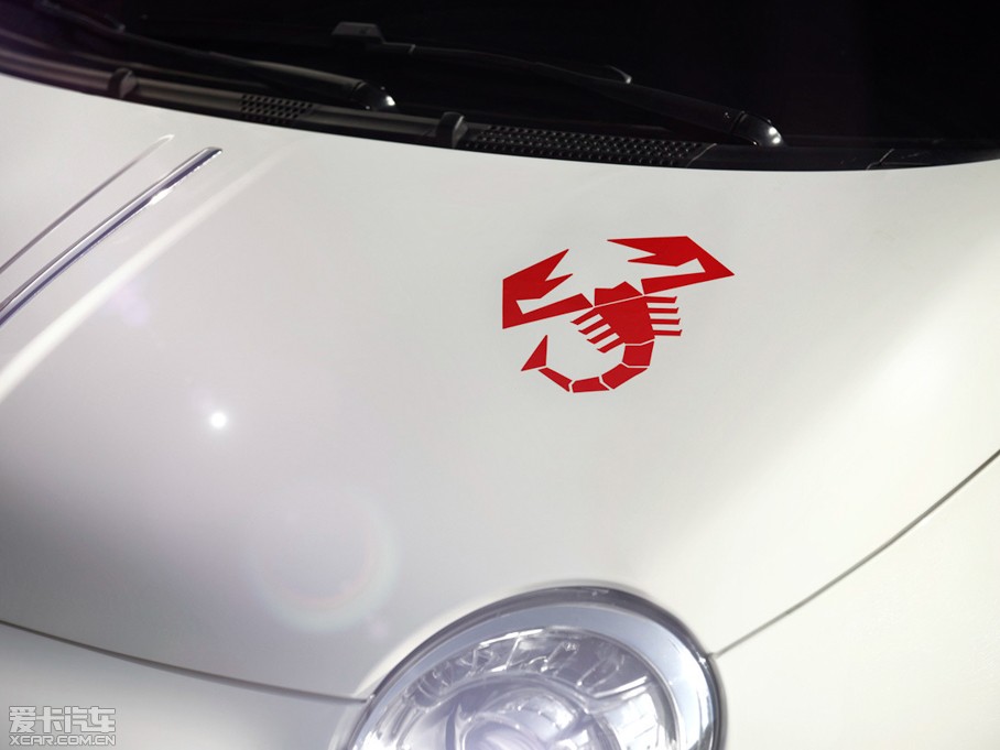 2014Ɓ500 595 Abarth 50th Anniversary