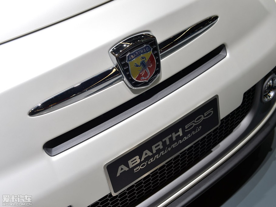 2014Ɓ500 595 Abarth 50th Anniversary