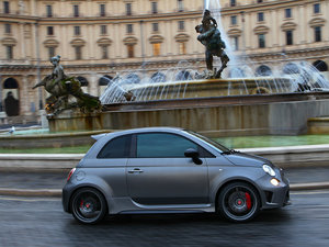 2014695 Abarth Biposto w^