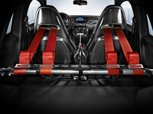 2014款695 Abarth Biposto 空间座椅
