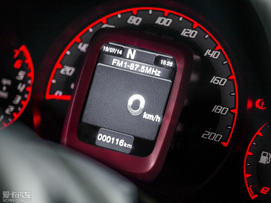 2015��Ɓ���Uno ������