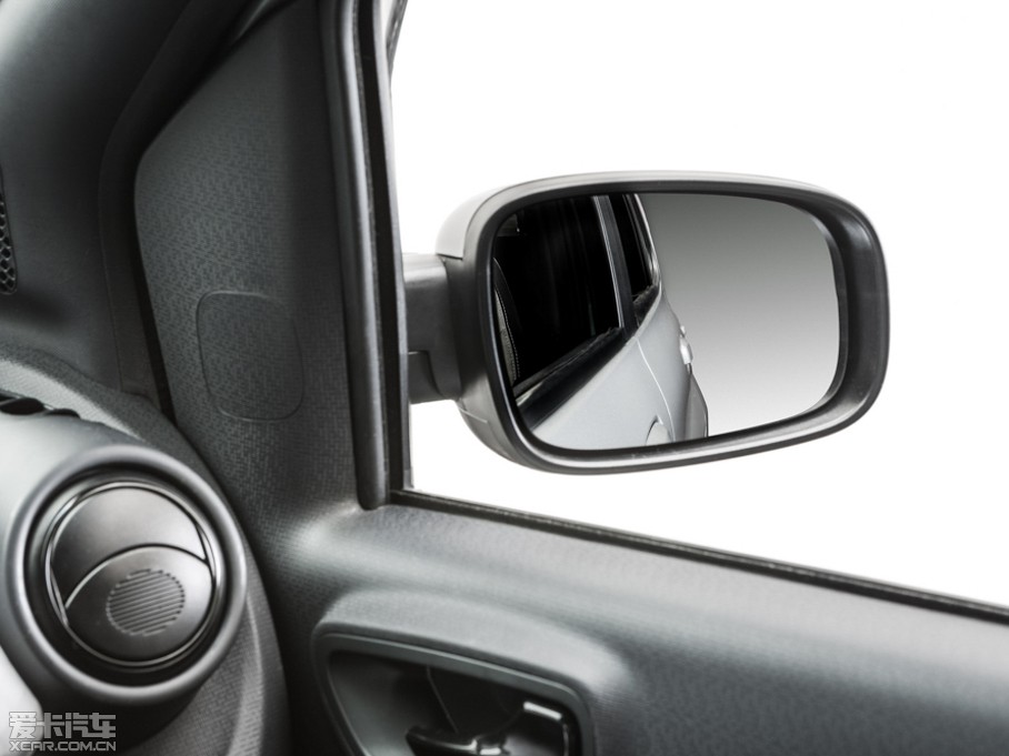 2015��Ɓ���Uno ������