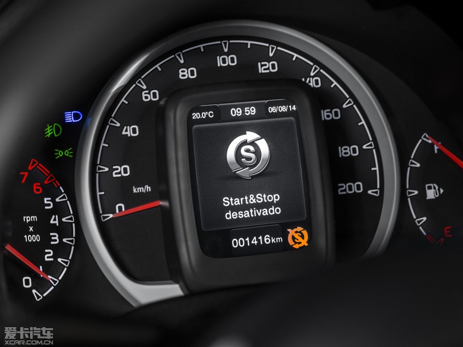 2015��Ɓ���Uno ������