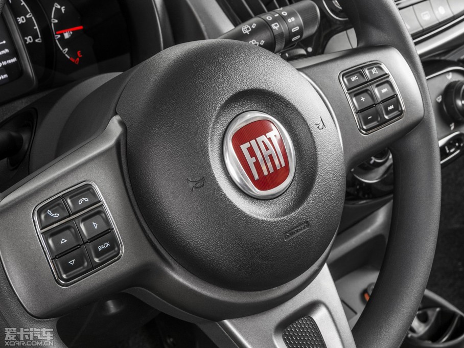 2015��Ɓ���Uno ������