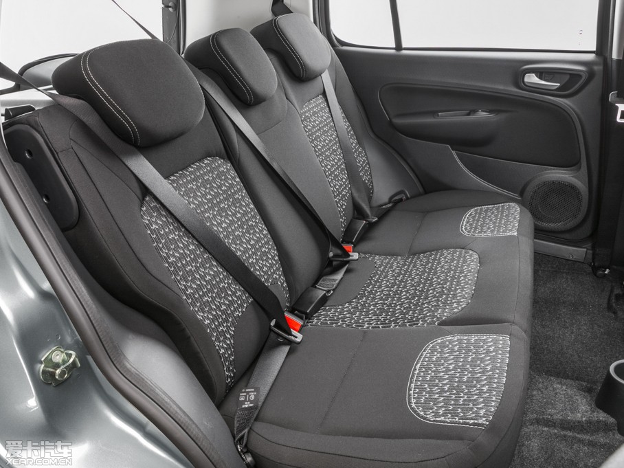 2015��Ɓ���Uno ������