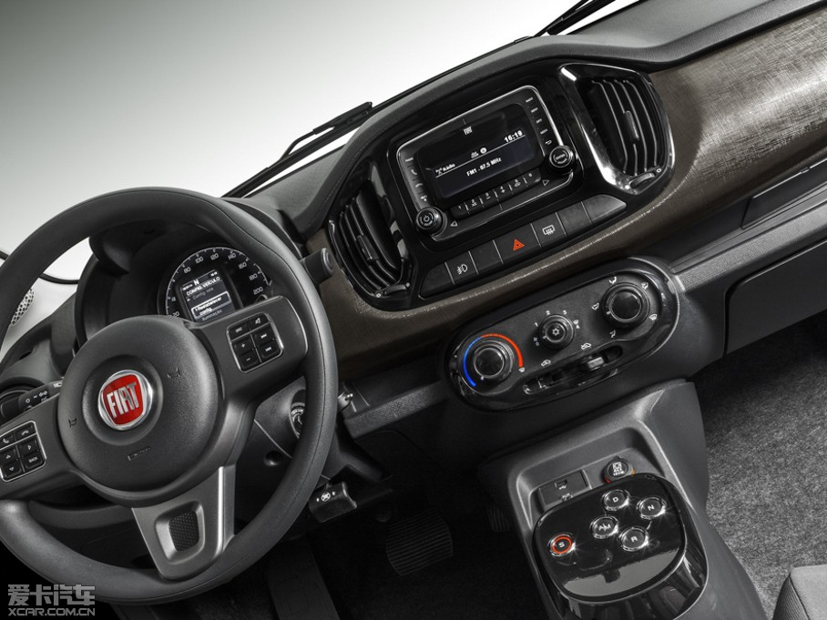 2015��Ɓ���Uno ������