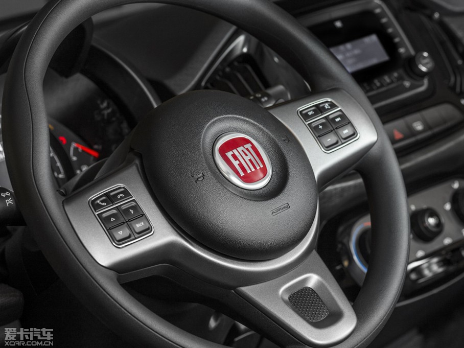 2015��Ɓ���Uno ������