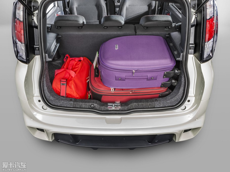 2015��Ɓ���Uno ������