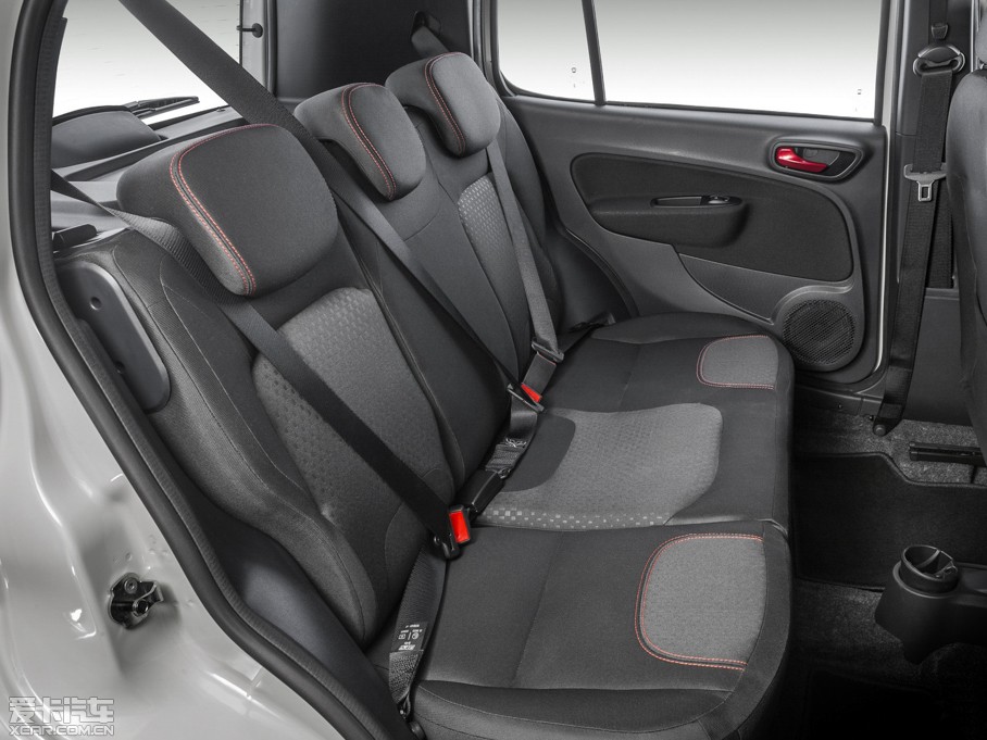 2015��Ɓ���Uno ������