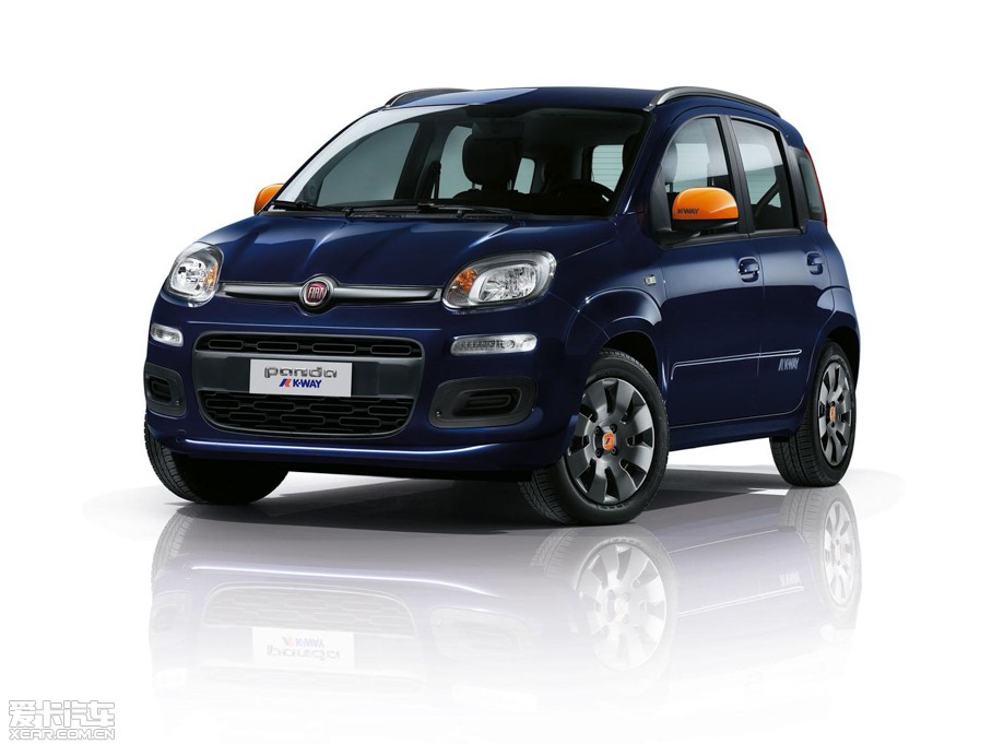 2015ƁPanda K-Way؄e