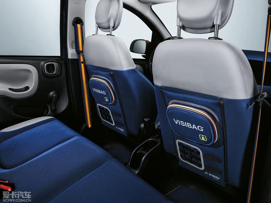 2015ƁPanda K-Way؄e