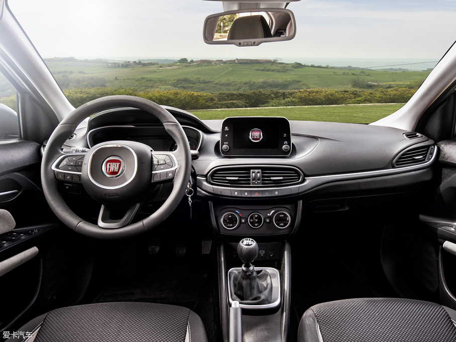 2016��Ɓ���Tipo �Ɏ���