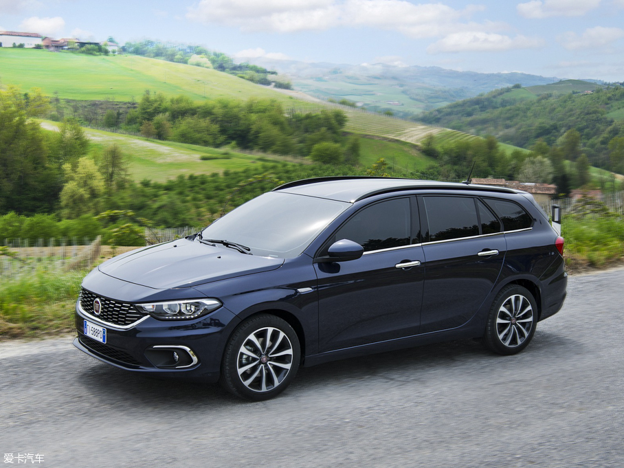 2016��Ɓ���Tipo ���а�