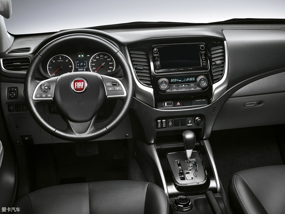 2017ƁFullback Cross