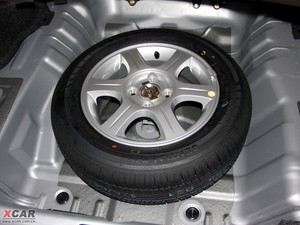 2010��1.3L ���A�� ��̥