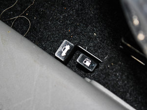 2011��1.3L ��(bi��o)��(zh��n)�� ���g����