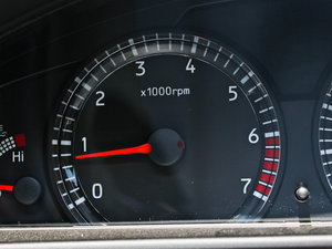 2011��1.3L ��(bi��o)��(zh��n)�� �п؅^(q��)