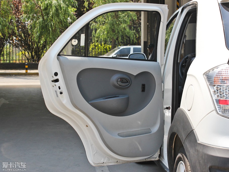 2012־V2 CROSS 1.3L քӺA