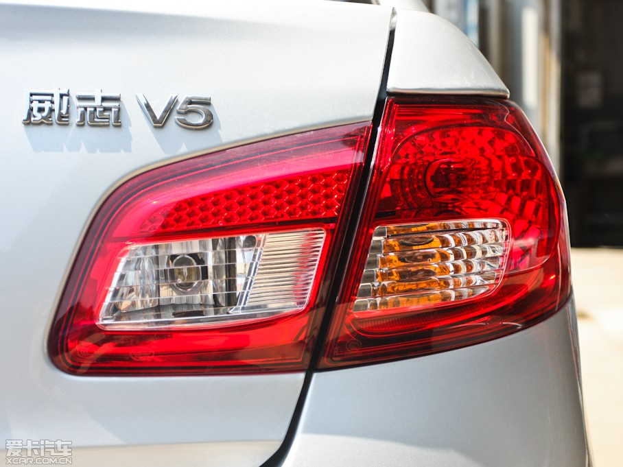 2012����־V5 1.5L ��Ӣ��