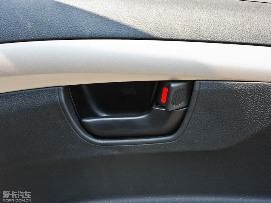 2012����־V5 1.5L ��Ӣ��