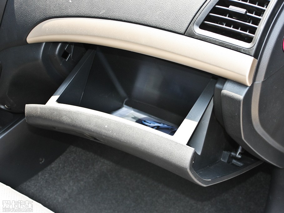 2012����־V5 1.5L ��Ӣ��