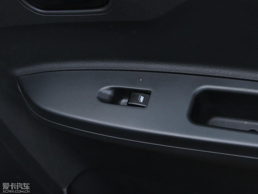 2012����־V5 1.5L ��Ӣ��