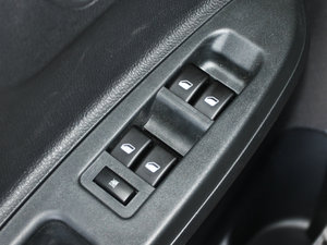 2012��1.5L ��Ӣ�� ���{܇�����ƅ^	