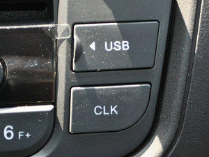 2012��1.5L ��Ӣ�� �п؅^